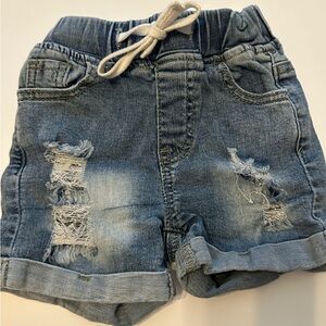 Little bibsy jean shorts 2-3T